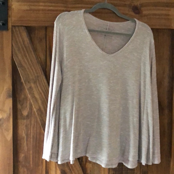 Flowy knit top - Picture 2 of 3